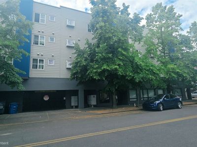 12345 Roosevelt Way NE #406
