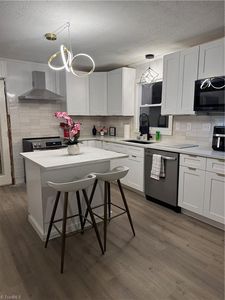 5241 Silas Creek Pkwy