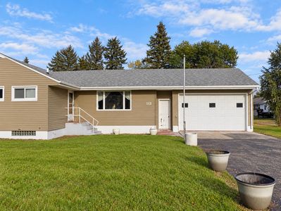 Property at 112 5th Ave S, Glenburn, ND