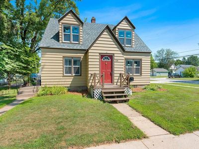 220 South UNION STREET