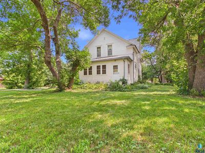 Property at 714 S Union Ave, Madison, SD