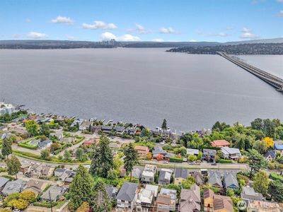 1107 Lake Washington Boulevard S