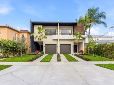 2927 SW 36th Ave