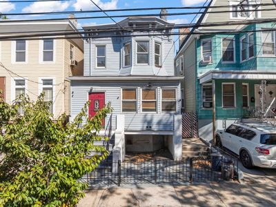28 Belmont Ave