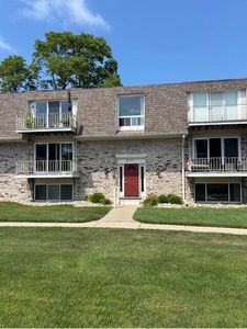 3616 Lakeshore Dr APT E12