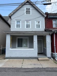 6 Moga St