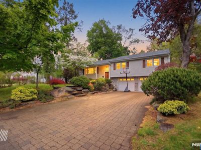 56 Northwood Ave