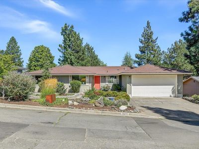 2025 Greenmeadows Way