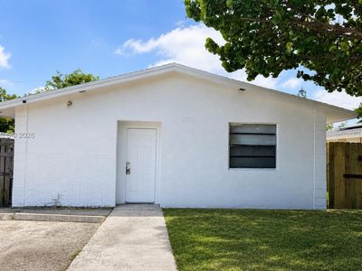 Property at 2250 NW 4th Ct, Pompano Beach, FL
