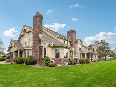 7402 W Twin Oaks COURT