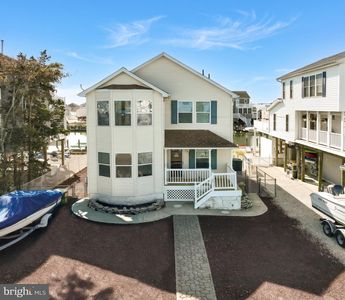 348 Kingfisher Rd