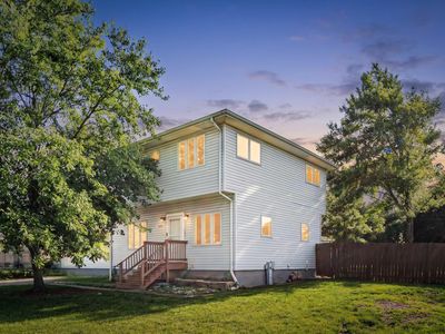 8820 Palisades Rd