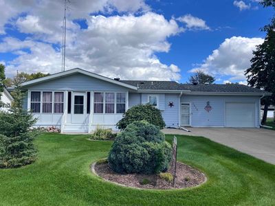 Property at 1410 O St, Cozad, NE