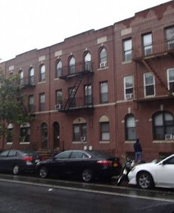 3151 35th St APT 1