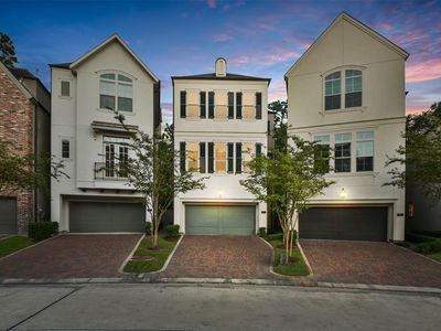 70 Wooded Park Pl