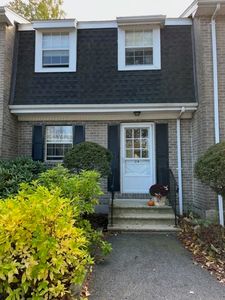 24 Fieldstone Drive