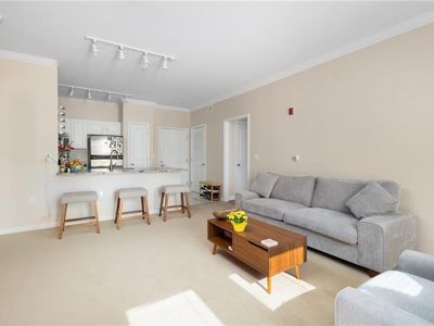 1000 Providence Pl APT 286