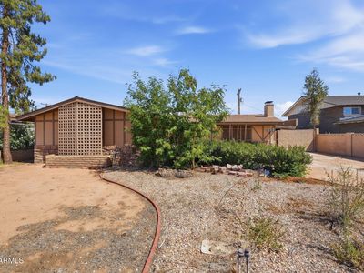 224 E LA JOLLA Drive