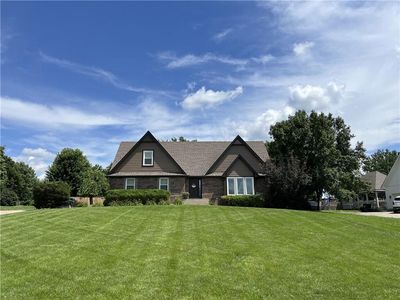 502 Sugarland Dr