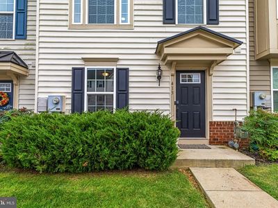 413 Laurel Oak Ln