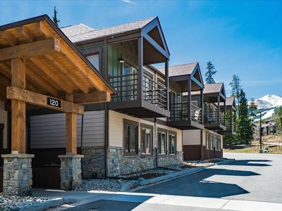 120 Sawmill Rd APT 106