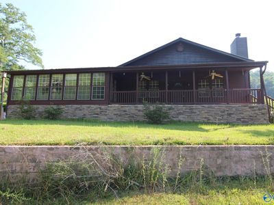 2001 Gaines Rd