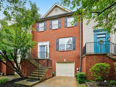 516 Huntington Ridge Dr