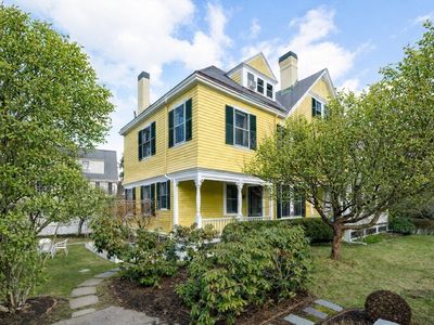 6 Mercer Cir