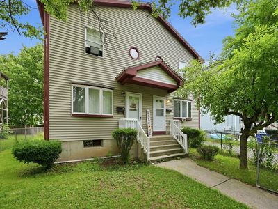41-43 Lansing Pl