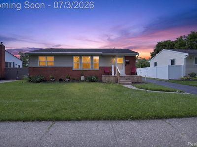 Property at 1370 Parkwood Ave, Ypsilanti, MI