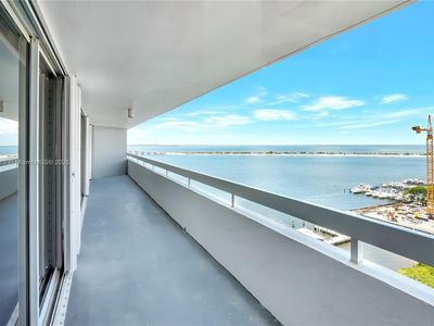 1627 Brickell Ave APT 2006