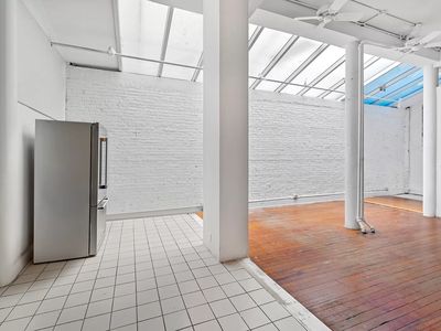 6 Rivington St APT 1