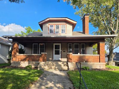 300 N F St