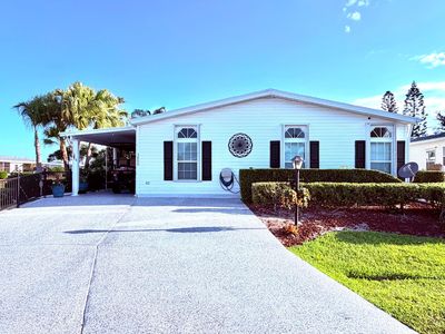 3800 Hydrilla Court