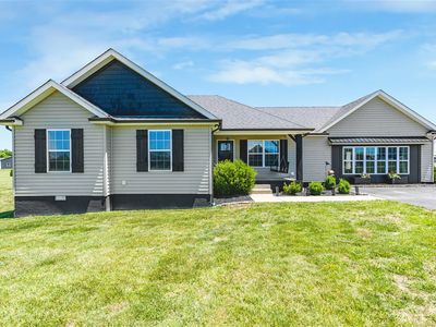 62 Bluegrass Dr