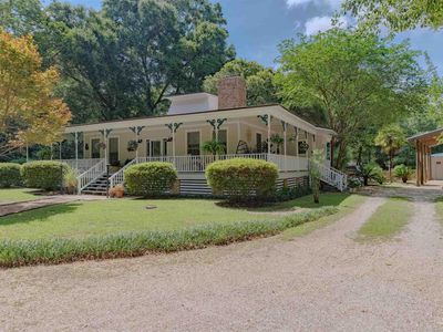 5049 Guernsey Rd