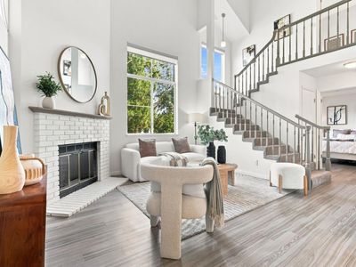 453 Cork Harbour Cir APT F