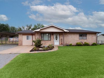 395 E Buchanan Ave
