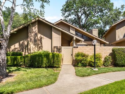 2188 Promontory Point Ln
