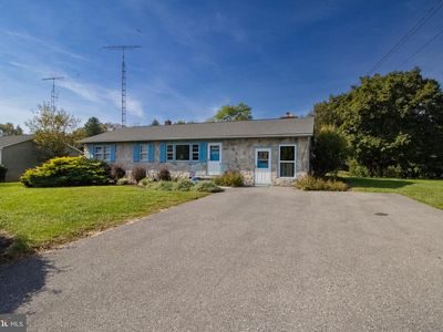 2364 Eagle School Rd