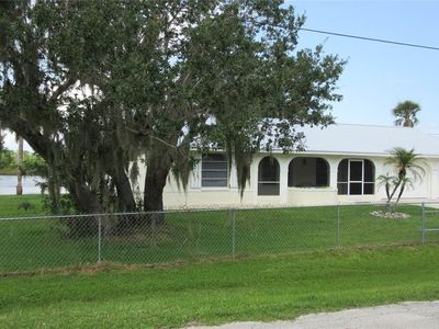 9986 SW Riverview Cir