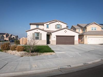 6646 W Beechwood Ave