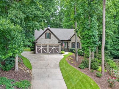 304 Crown Ct