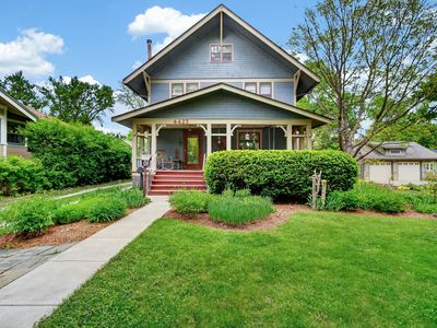 4423 Kingman Blvd