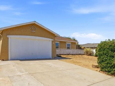 6 Huntington Cir