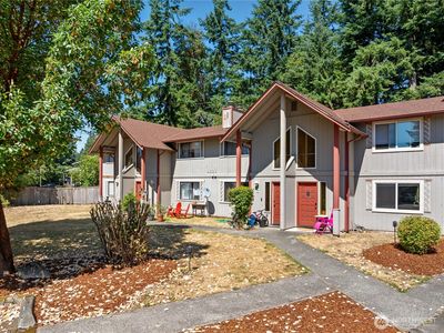 9326 Skokomish Way NE