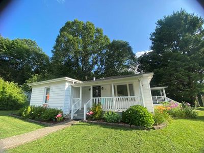 218 Burke Ave