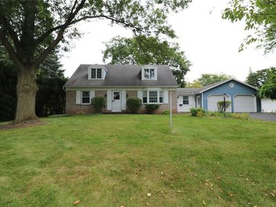 56 Kirkgate Dr