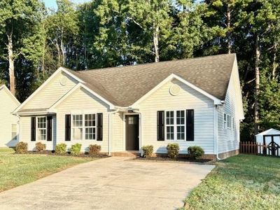 6111 Country Walk Dr