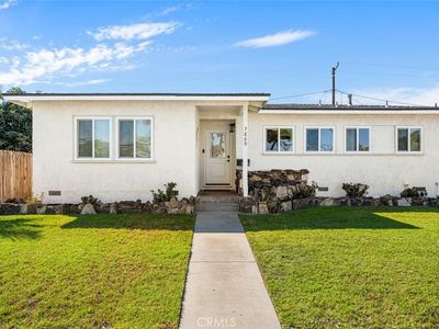 7889 La Casa Way